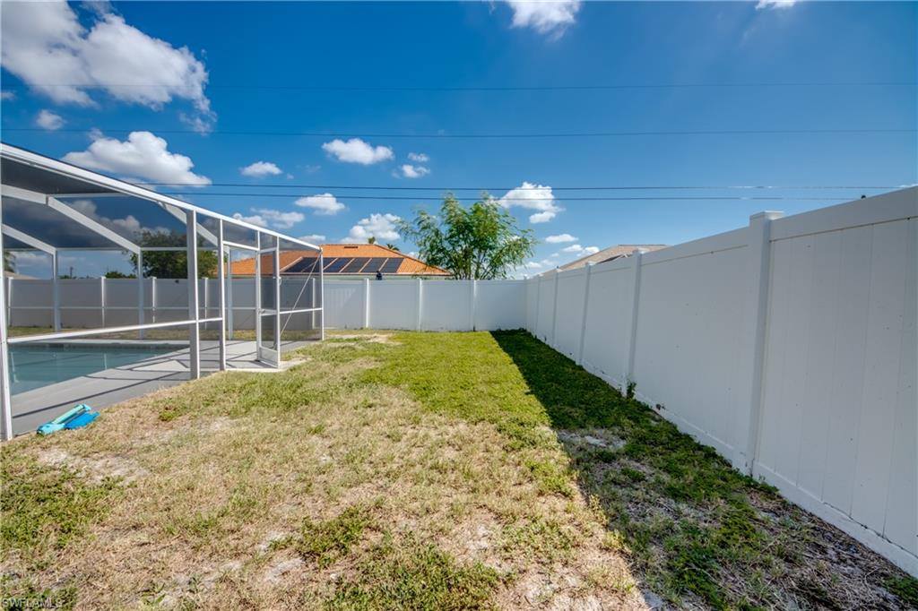 1131 SE 34th St, Cape Coral, FL 33904