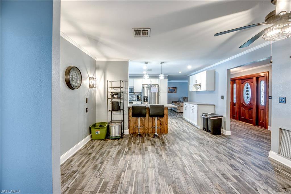 1131 SE 34th St, Cape Coral, FL 33904