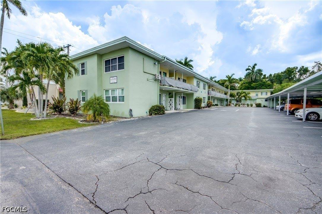 2544 1st Street, Fort Myers, FL 33901