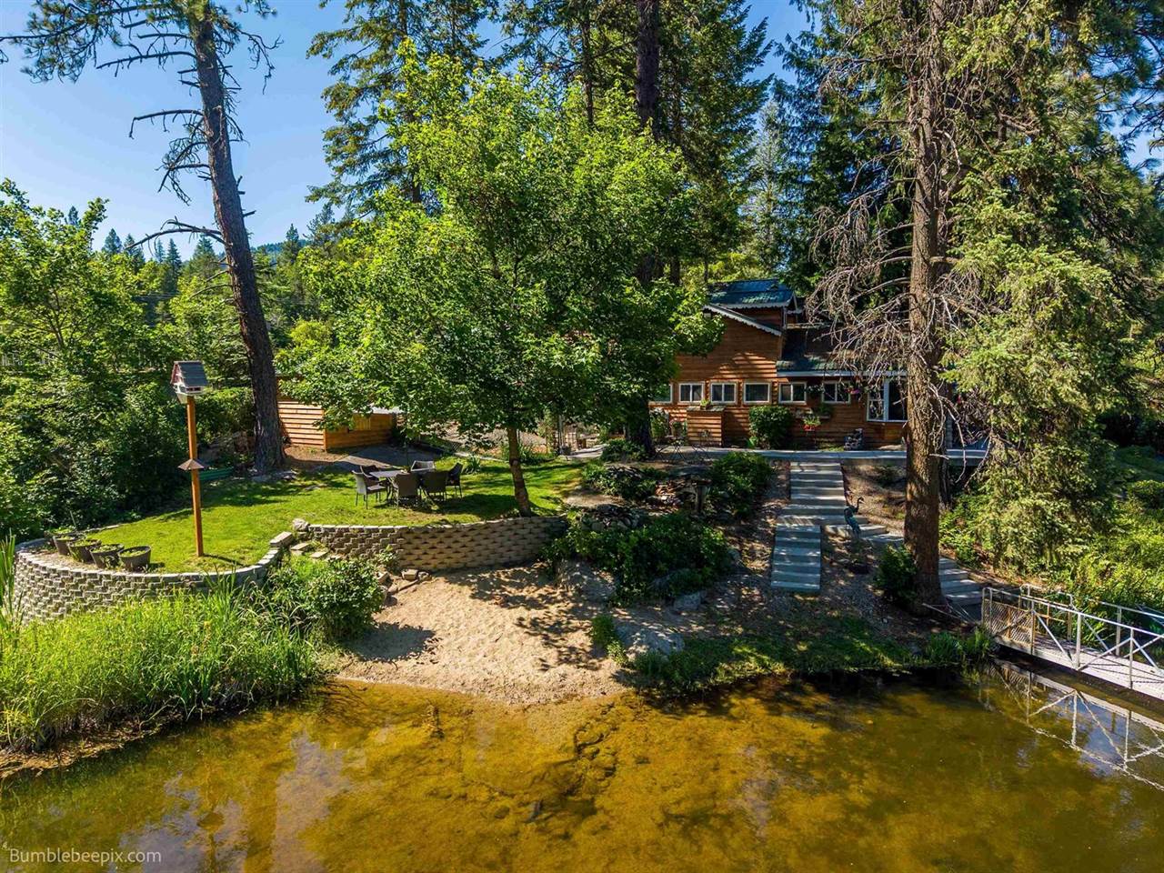 6872 Fertile Valley Rd, Newport, WA 99156