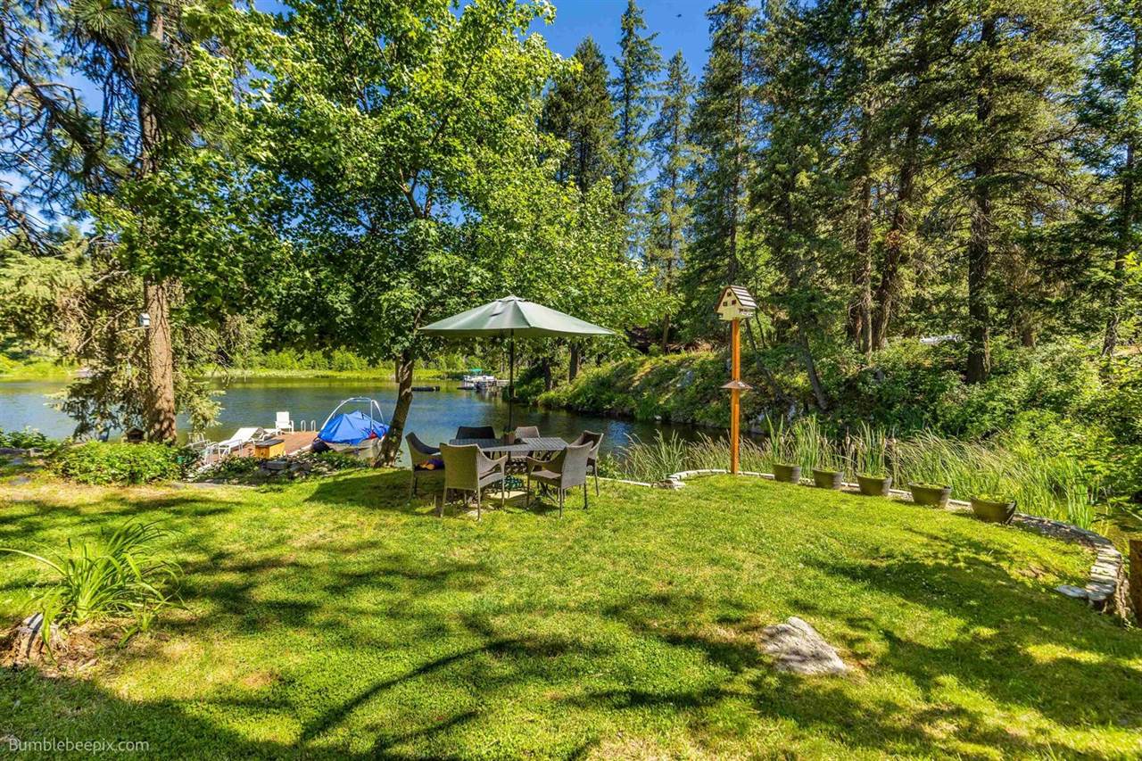 6872 Fertile Valley Rd, Newport, WA 99156