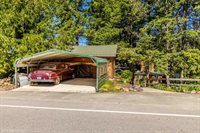 6872 Fertile Valley Rd, Newport, WA 99156