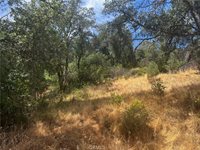 12225 Mount View Drive, Clearlake Oaks, CA 95423