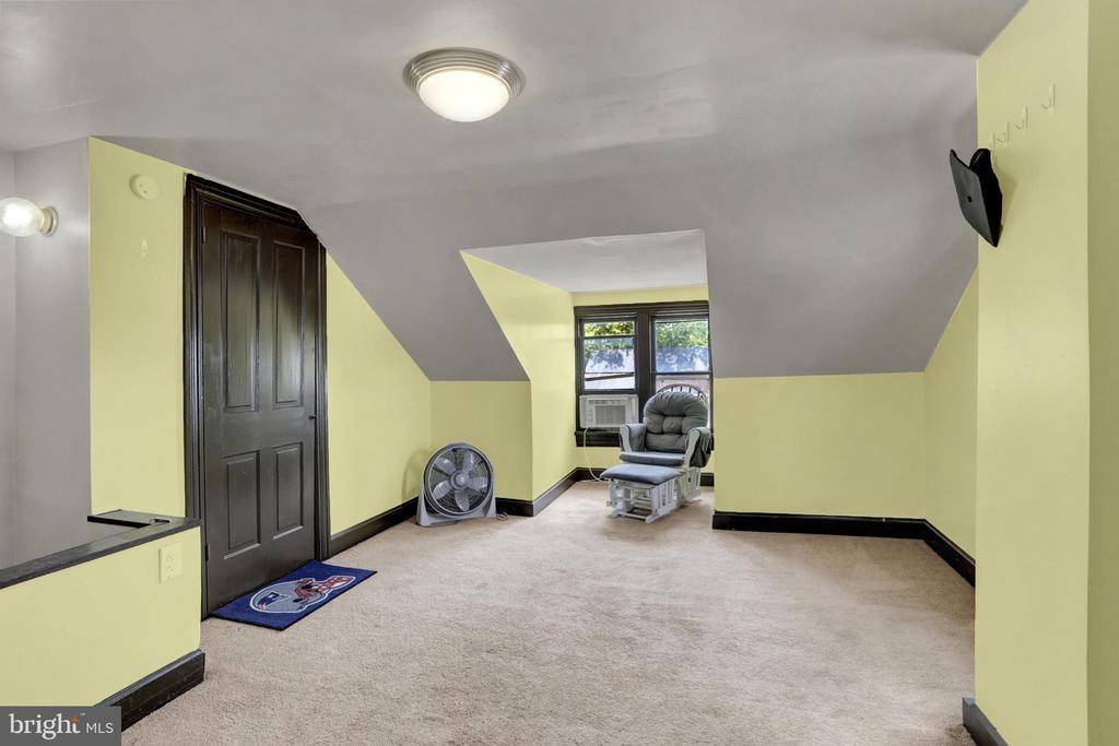 2627 South 3RD Street, Steelton, PA 17113