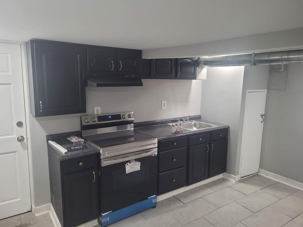 718 W State Street, Trenton, NJ 08618