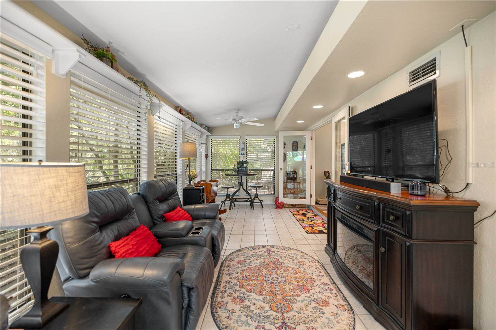 1598 NW 19TH Circle, Gainesville, FL 32605