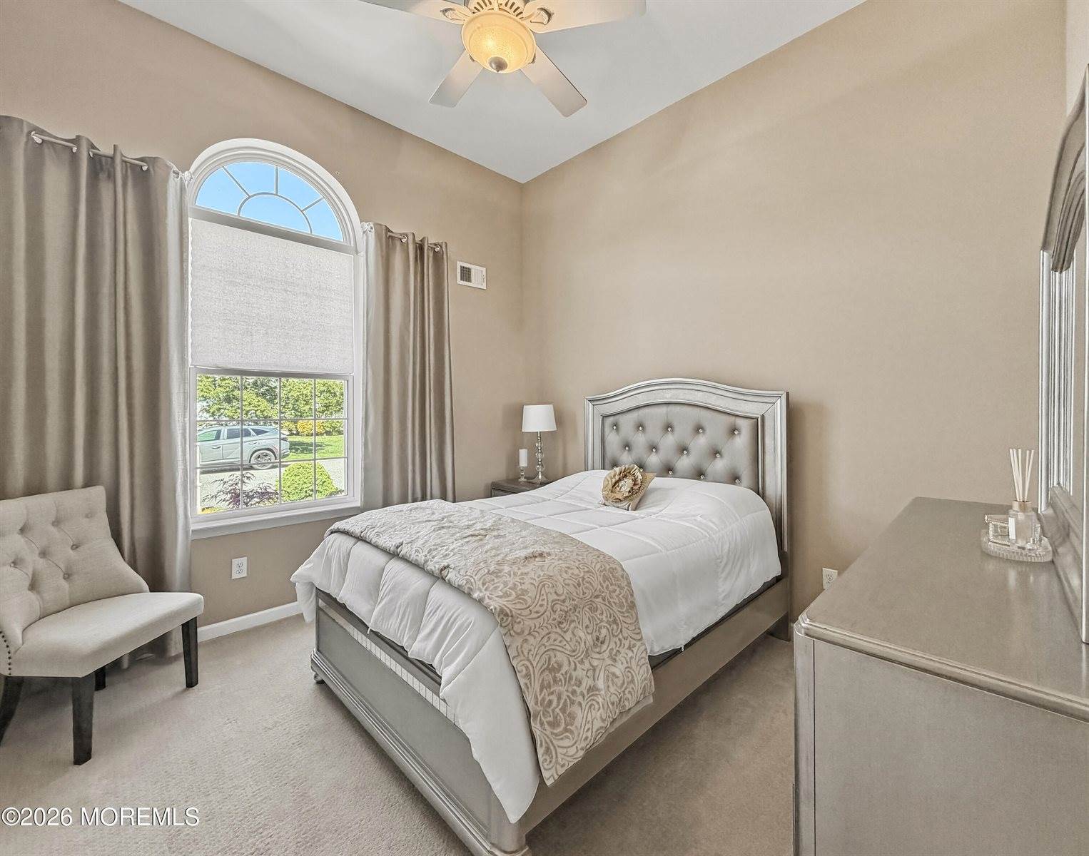 11 Sawgrass Street, Jackson, NJ 08527