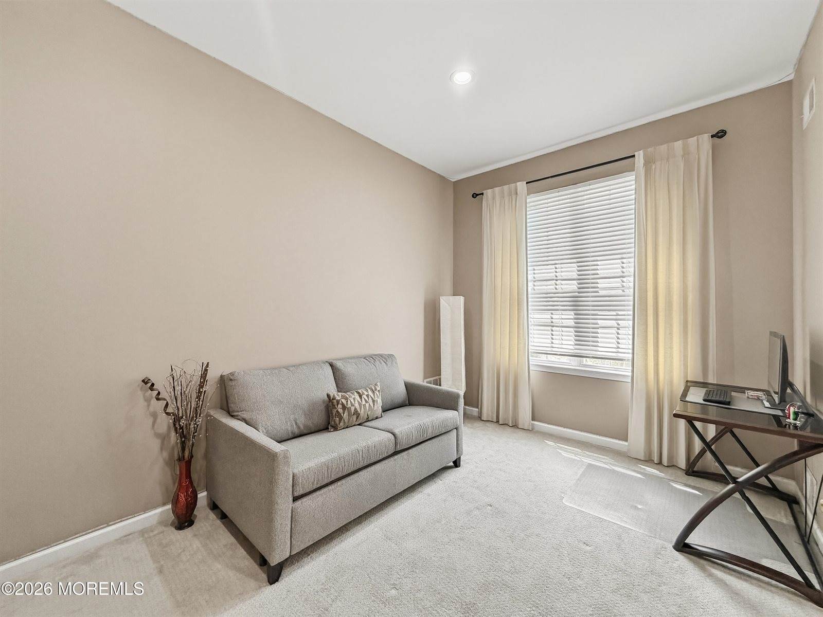 11 Sawgrass Street, Jackson, NJ 08527