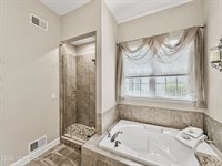 11 Sawgrass Street, Jackson, NJ 08527