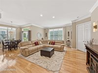 11 Sawgrass Street, Jackson, NJ 08527