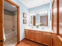 1811 Chiprock Drive, Marysville, OH 43040