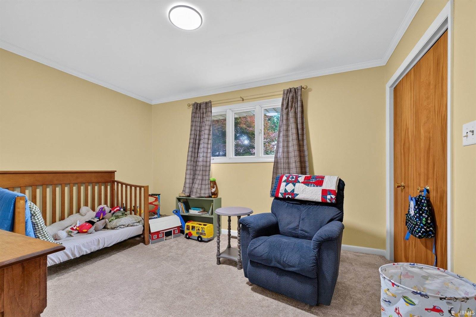 213 N Bayberry Lane, Muncie, IN 47304