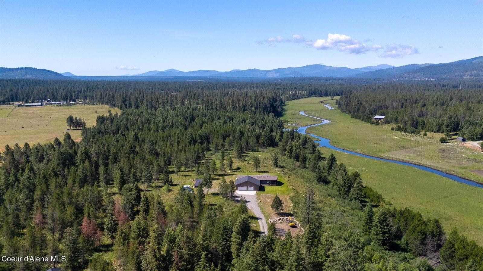 241 Promised Rdg, Priest River, ID 83856