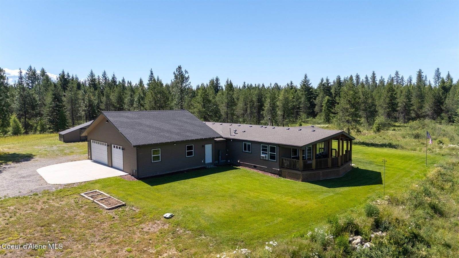 241 Promised Rdg, Priest River, ID 83856