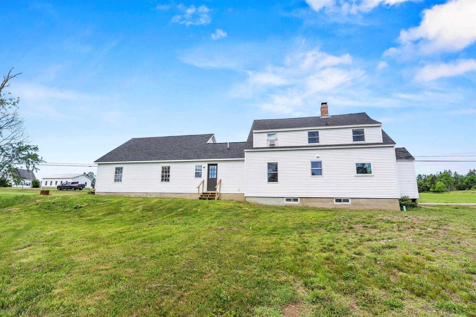 659 State Route 46, Bucksport, ME 04416