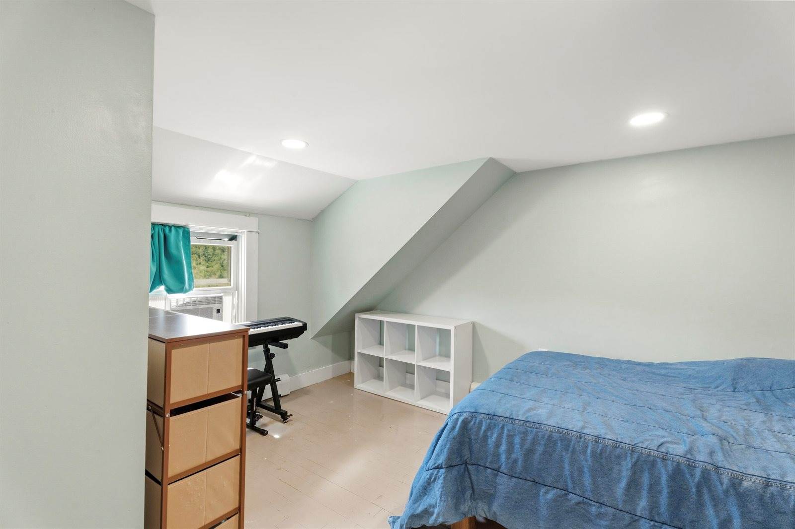 659 State Route 46, Bucksport, ME 04416