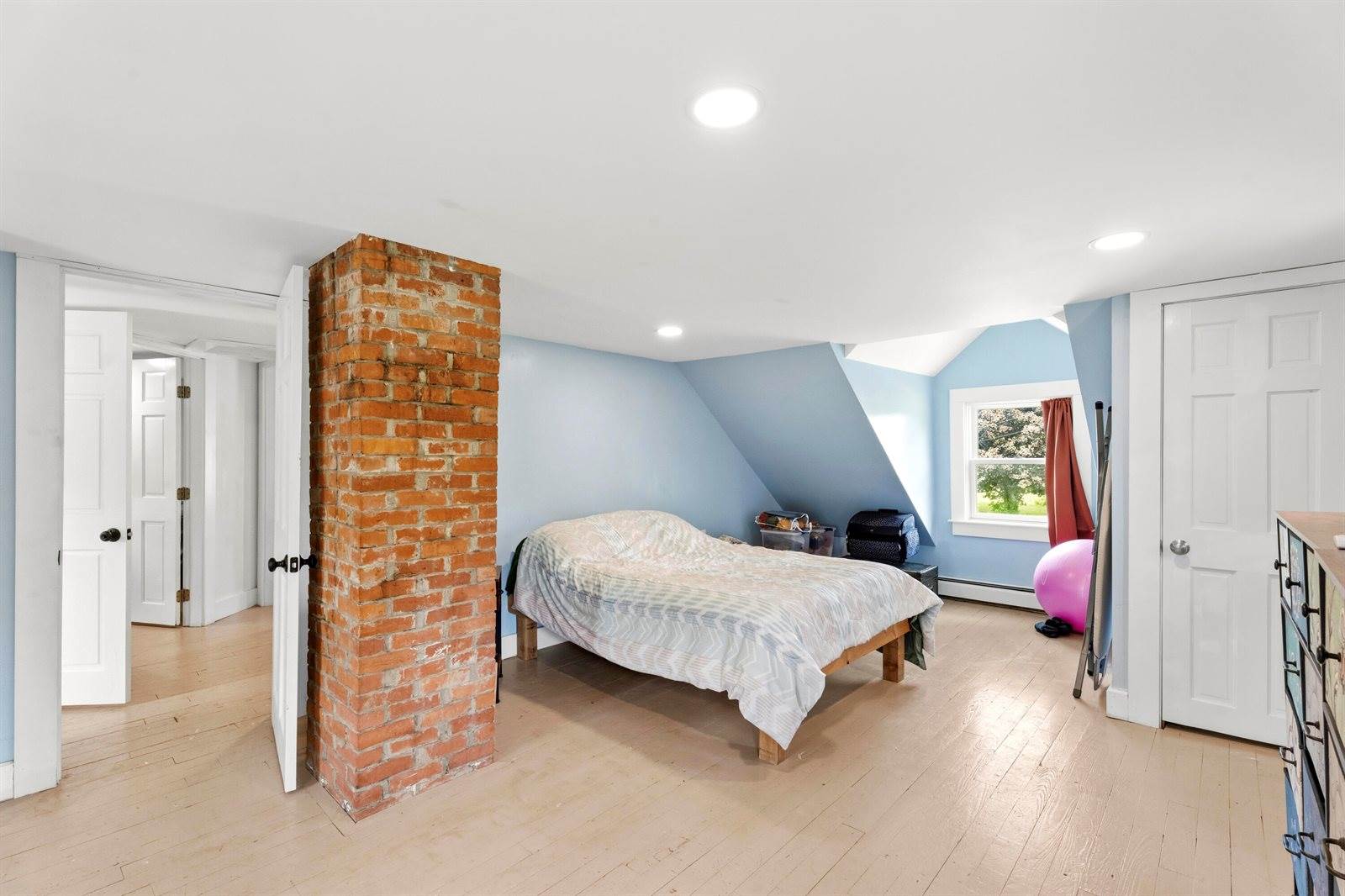 659 State Route 46, Bucksport, ME 04416