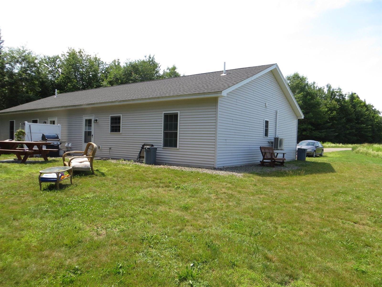 11 Moline Lane, Levant, ME 04456