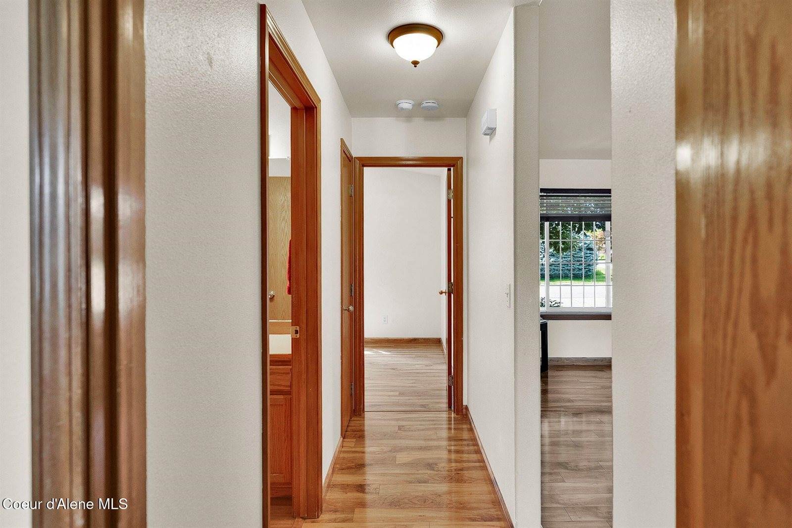 8868 Davis, Hayden, ID 83835
