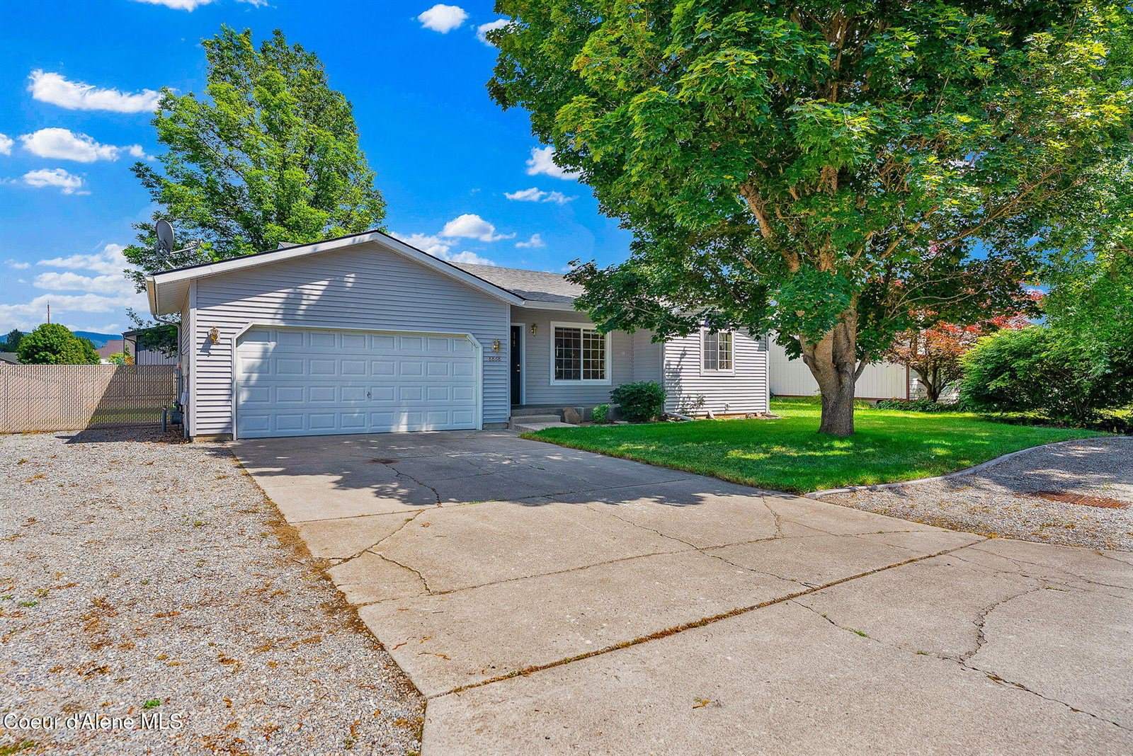 8868 Davis, Hayden, ID 83835