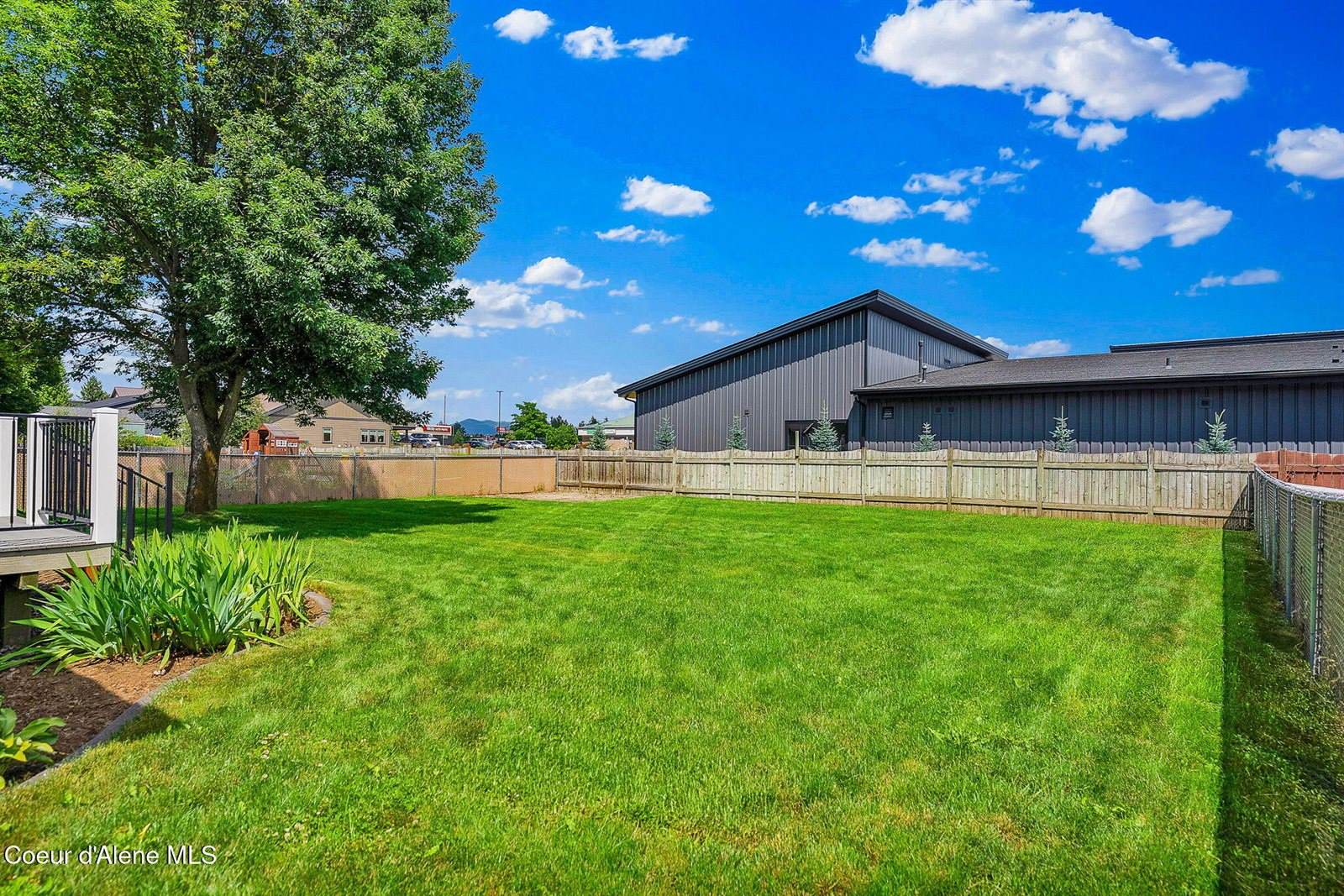8868 Davis, Hayden, ID 83835