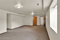 8868 Davis, Hayden, ID 83835