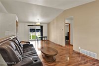 8868 Davis, Hayden, ID 83835