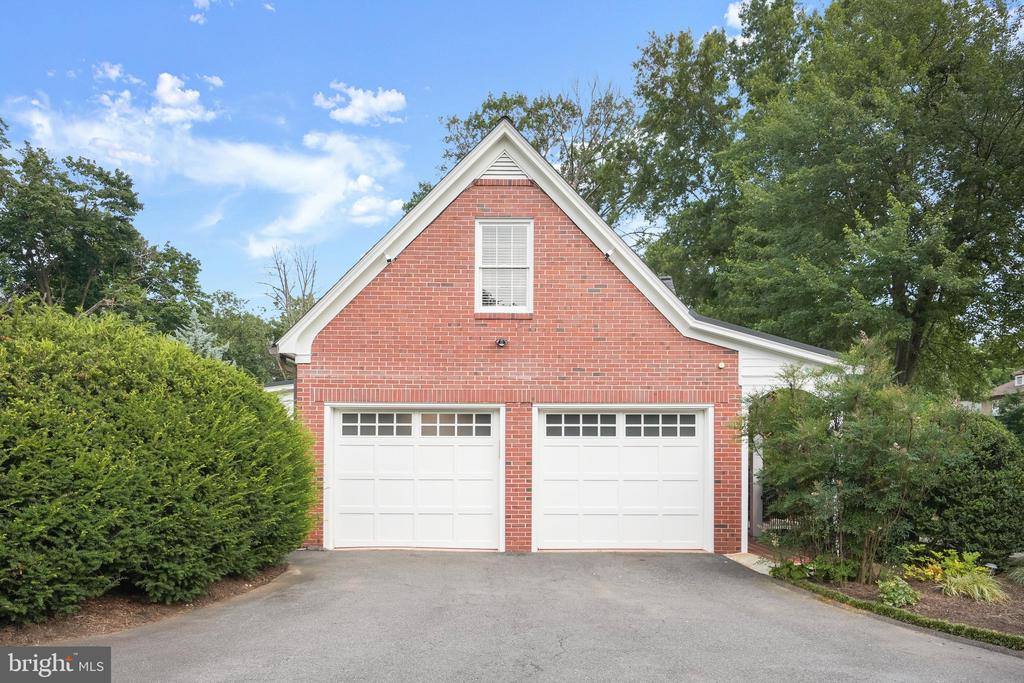 9305 Main Street, Manassas, VA 20110