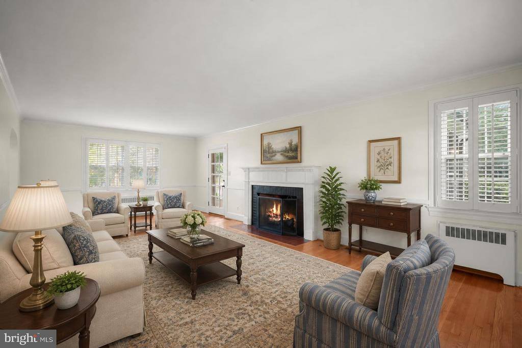 9305 Main Street, Manassas, VA 20110