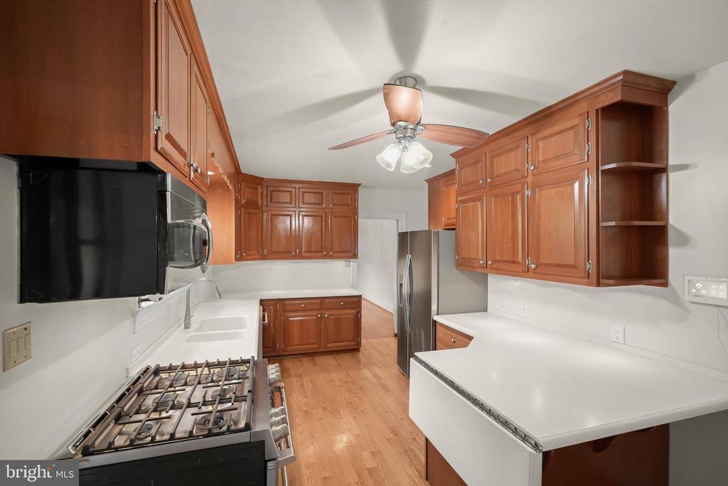 9305 Main Street, Manassas, VA 20110