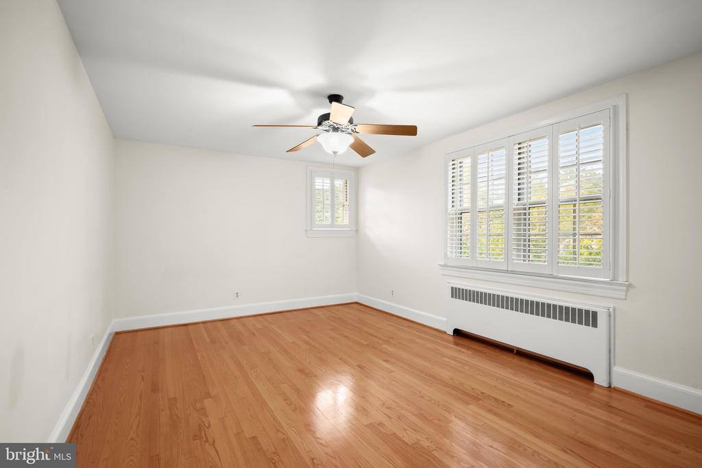 9305 Main Street, Manassas, VA 20110