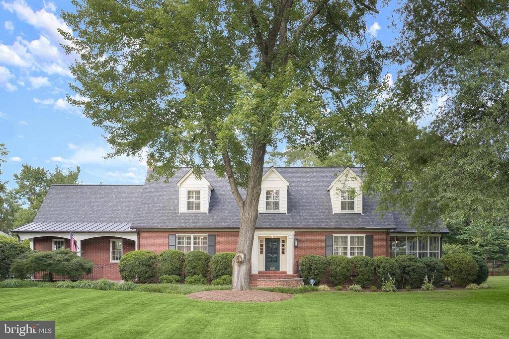 9305 Main Street, Manassas, VA 20110