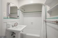 9305 Main Street, Manassas, VA 20110