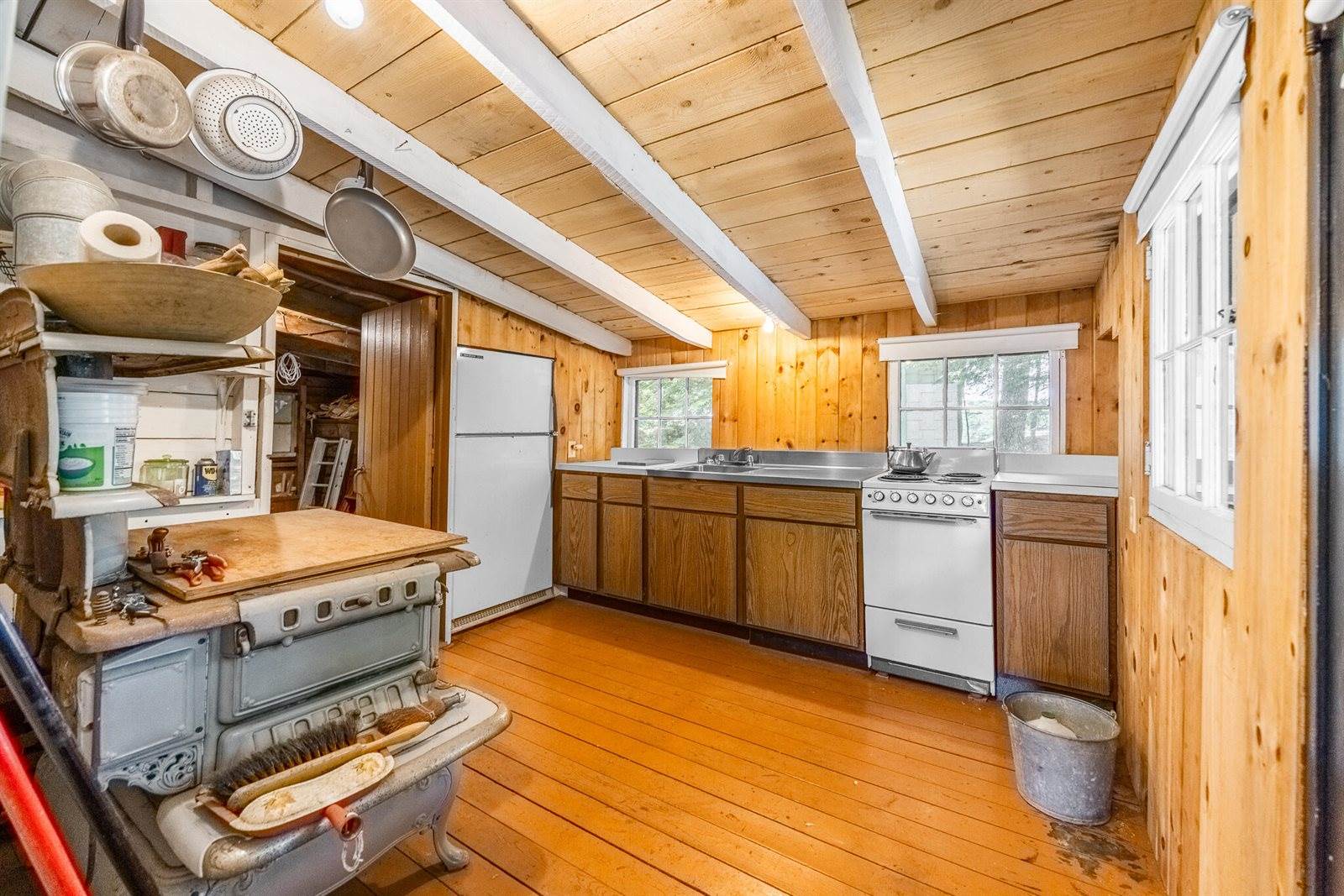 80 Pearl Point Road, Dedham, ME 04429