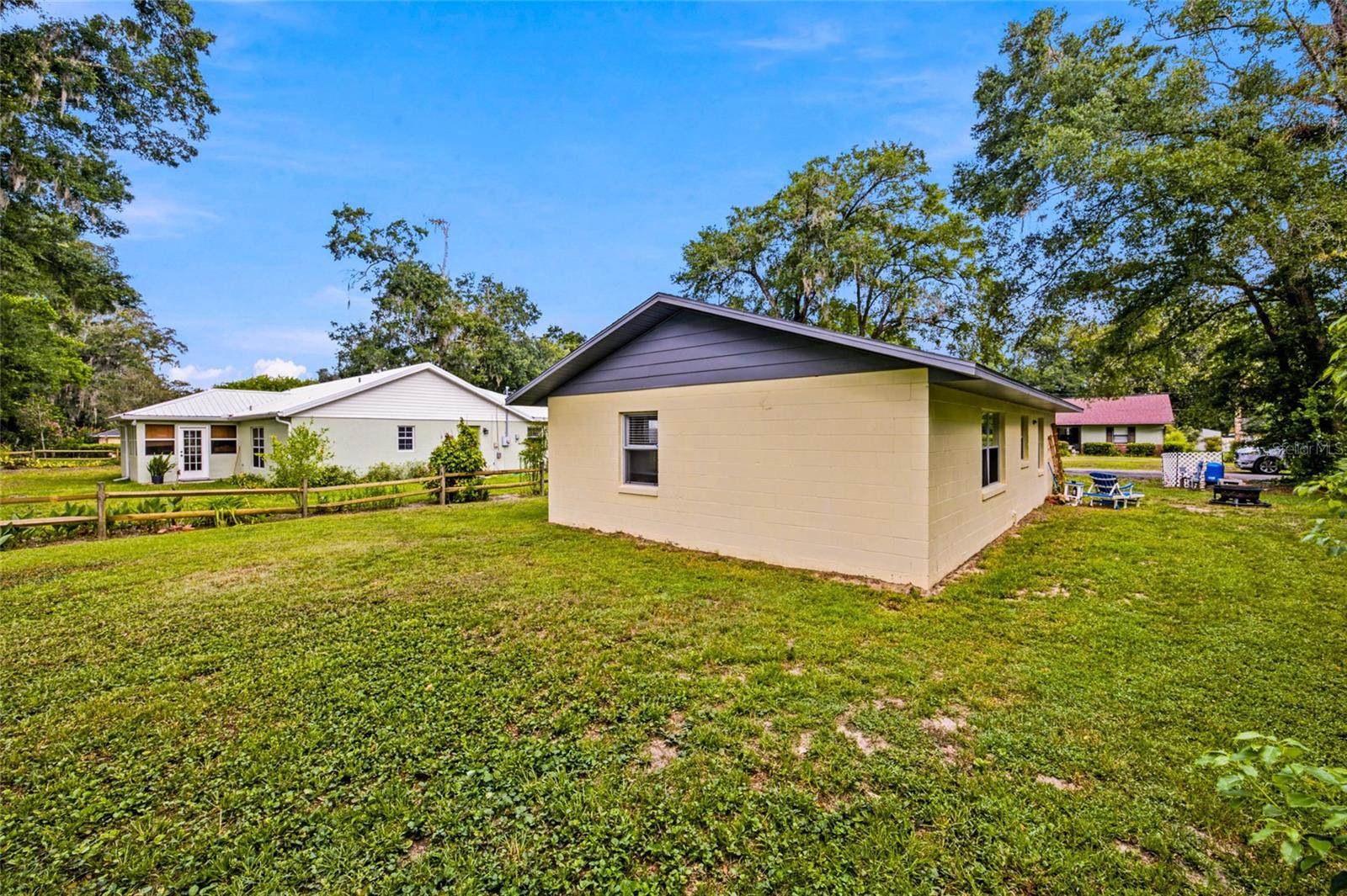 1850 NE 61ST Place, Ocala, FL 34479