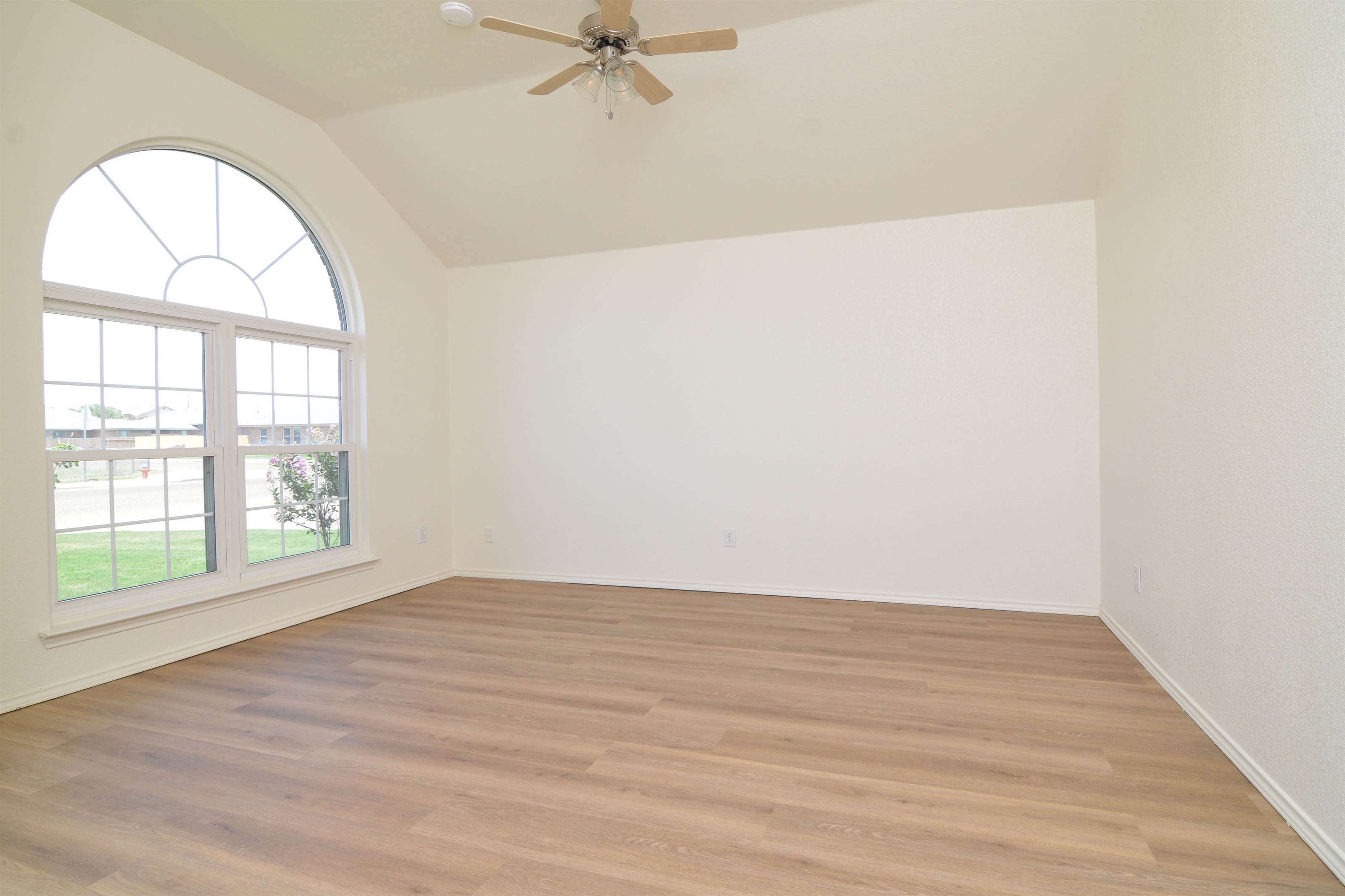 8803 13th Street, Lubbock, TX 79416