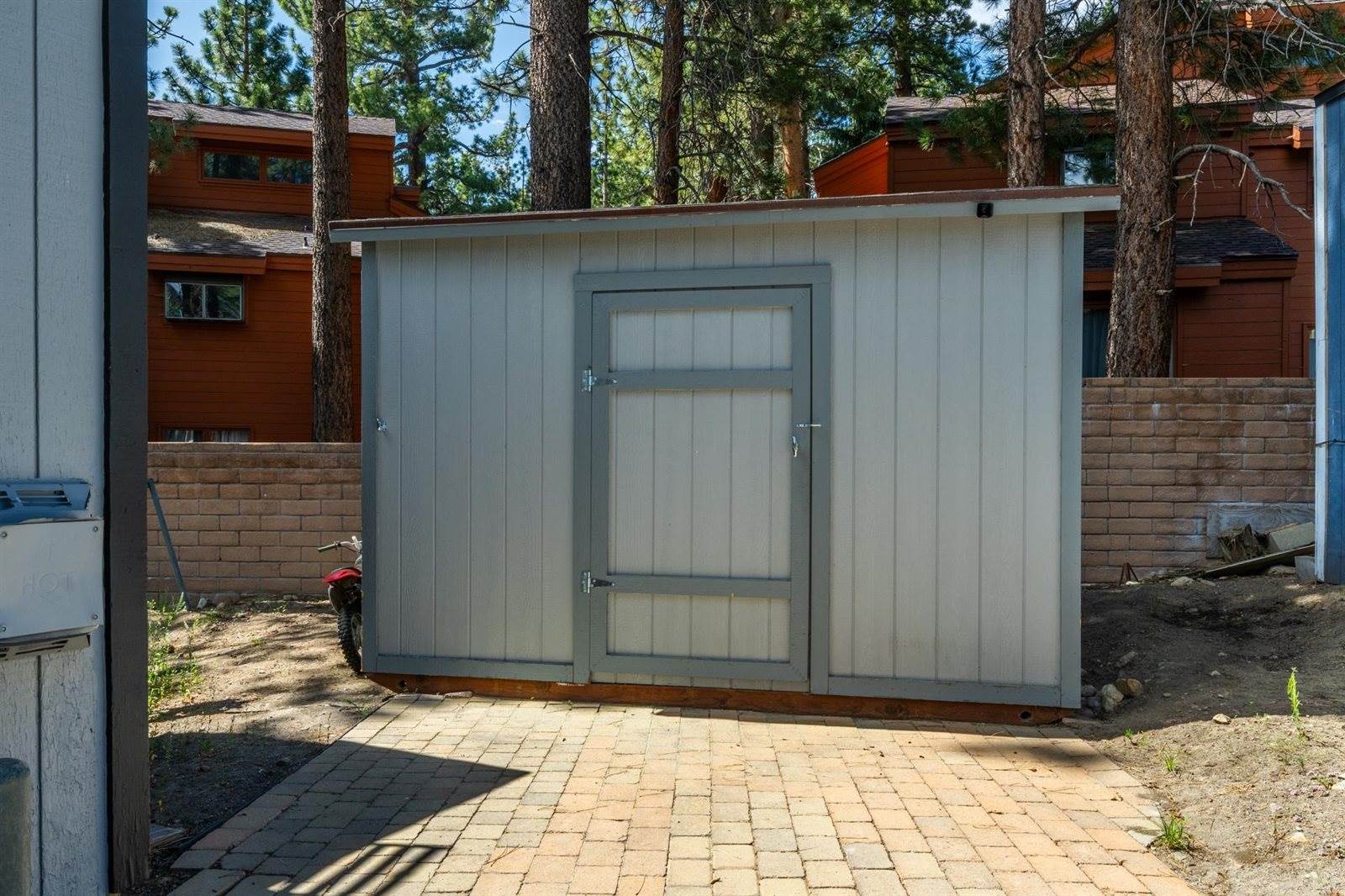 200 Azimuth Drive #47, Mammoth Lakes, CA 93546