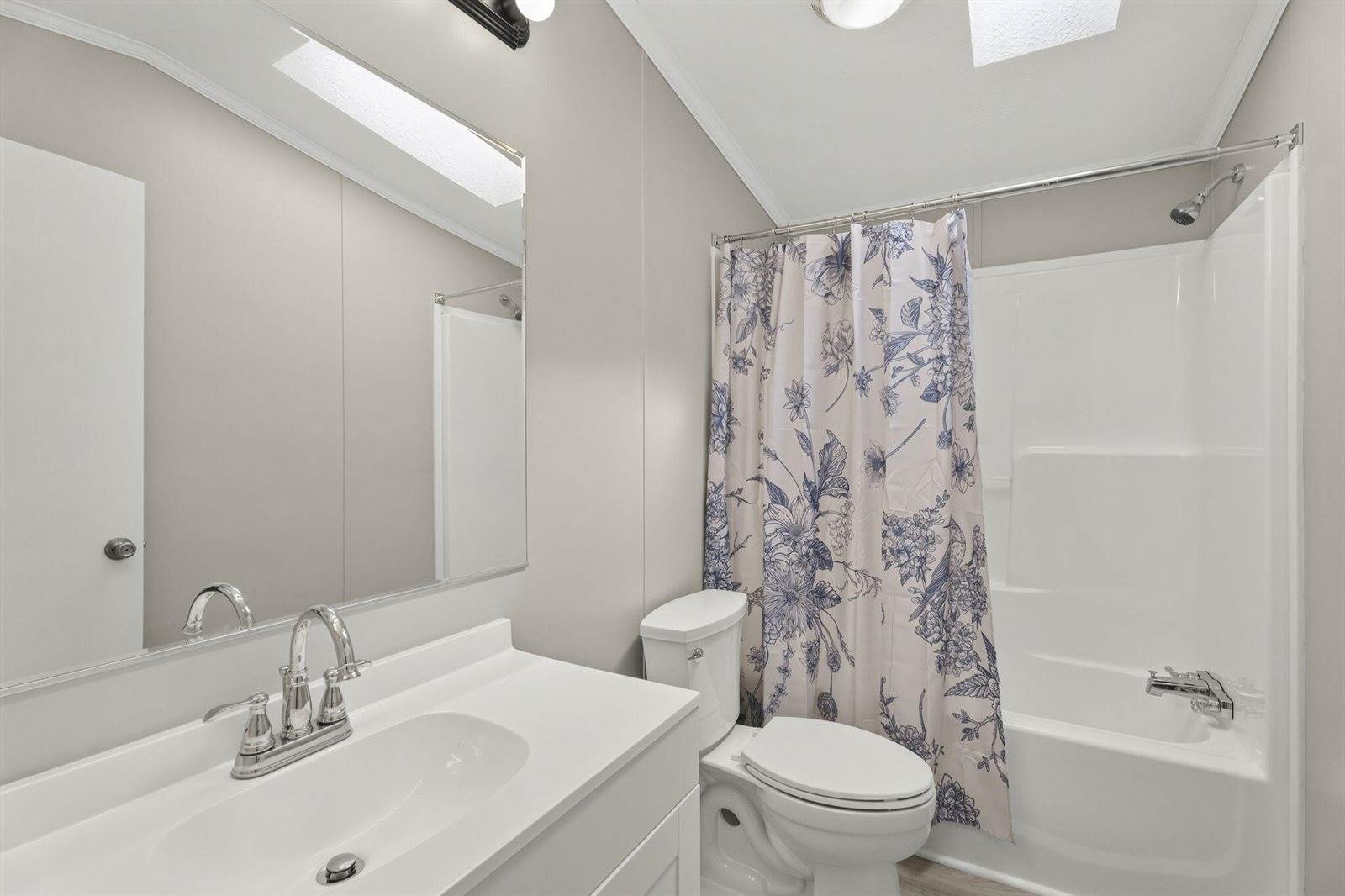 1 Shadow Lane, Holden, ME 04429