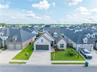 102 Queen Palm Circle, Youngsville, LA 70592