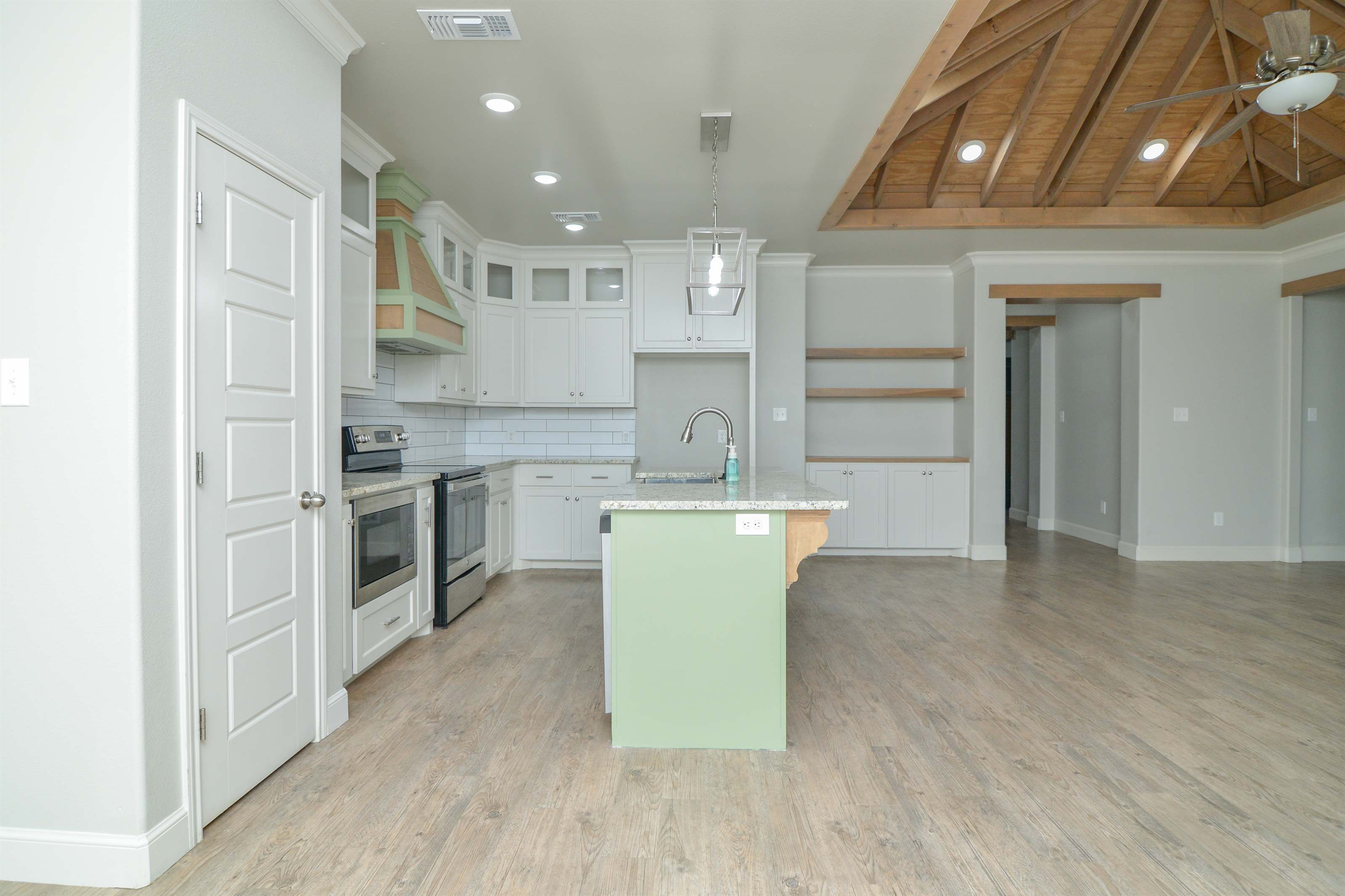 1019 N Fulton Avenue, Lubbock, TX 79416