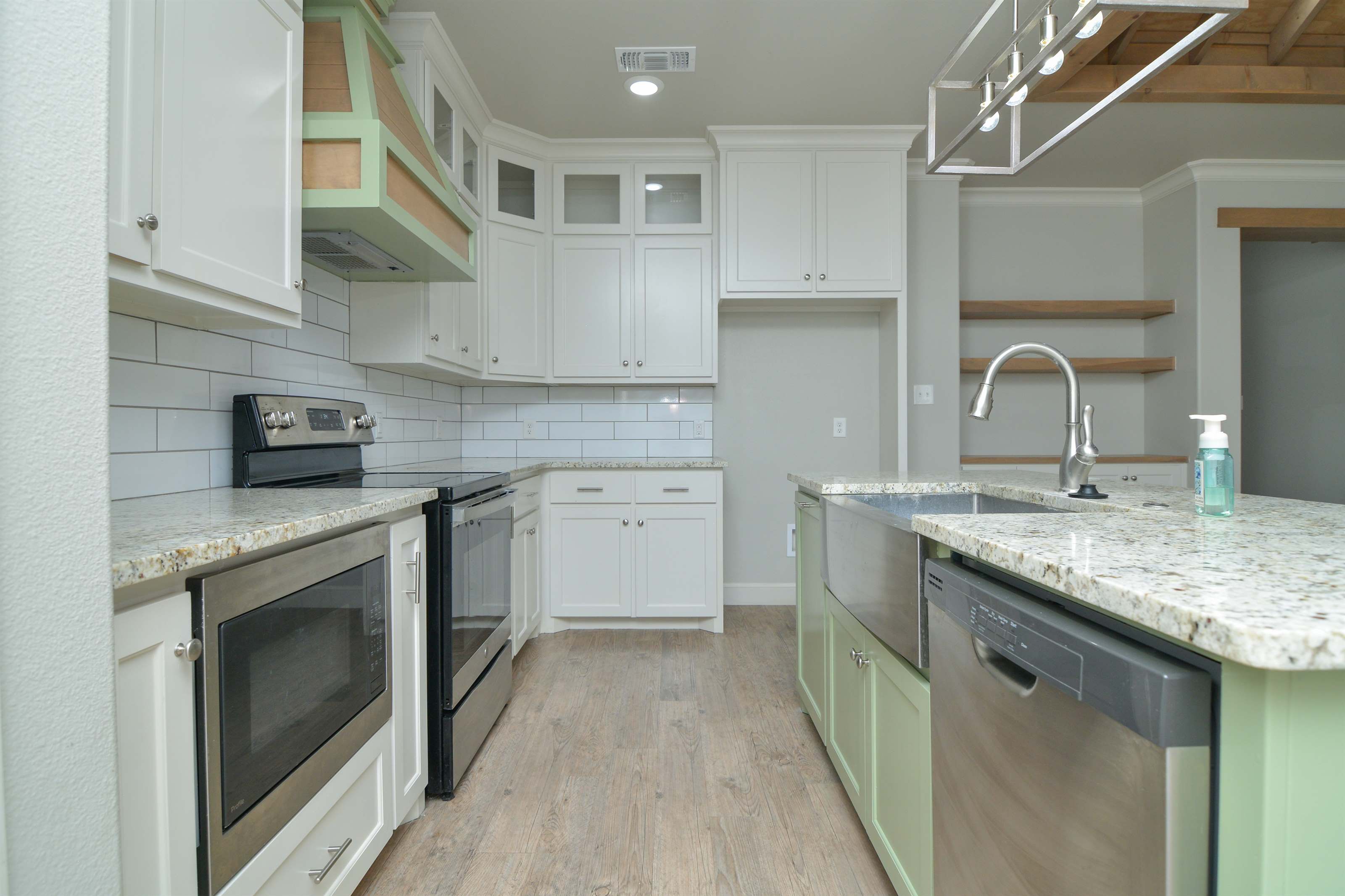 1019 N Fulton Avenue, Lubbock, TX 79416