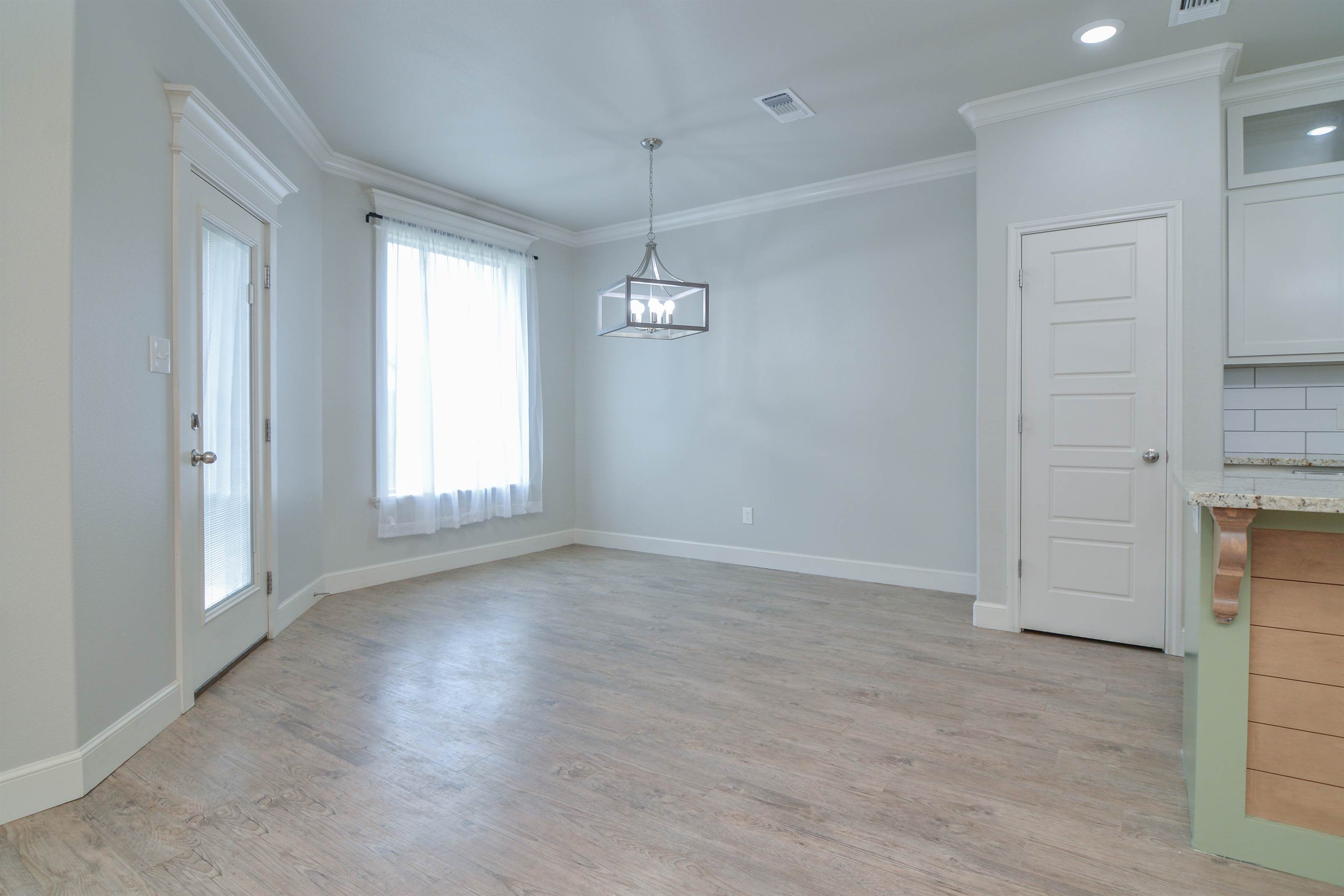 1019 N Fulton Avenue, Lubbock, TX 79416
