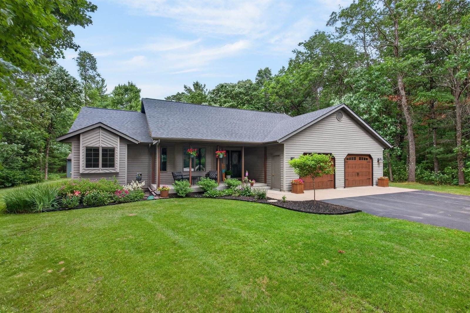 9239 Camilla Court, Nekoosa, WI 54475