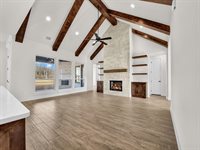 212 Desperado Court, Weatherford, TX 76088