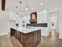 212 Desperado Court, Weatherford, TX 76088