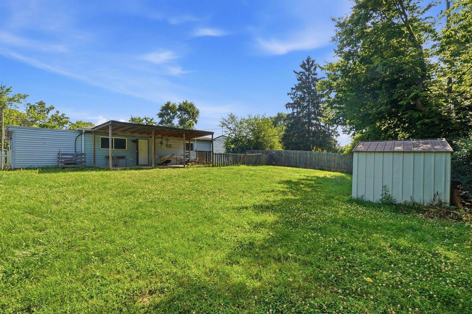 5285 Zimmer Drive, Columbus, OH 43232