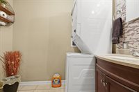 5285 Zimmer Drive, Columbus, OH 43232