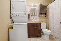 5285 Zimmer Drive, Columbus, OH 43232