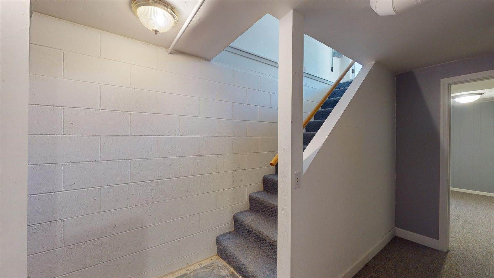 721 Meadow Place, Ames, IA 50010