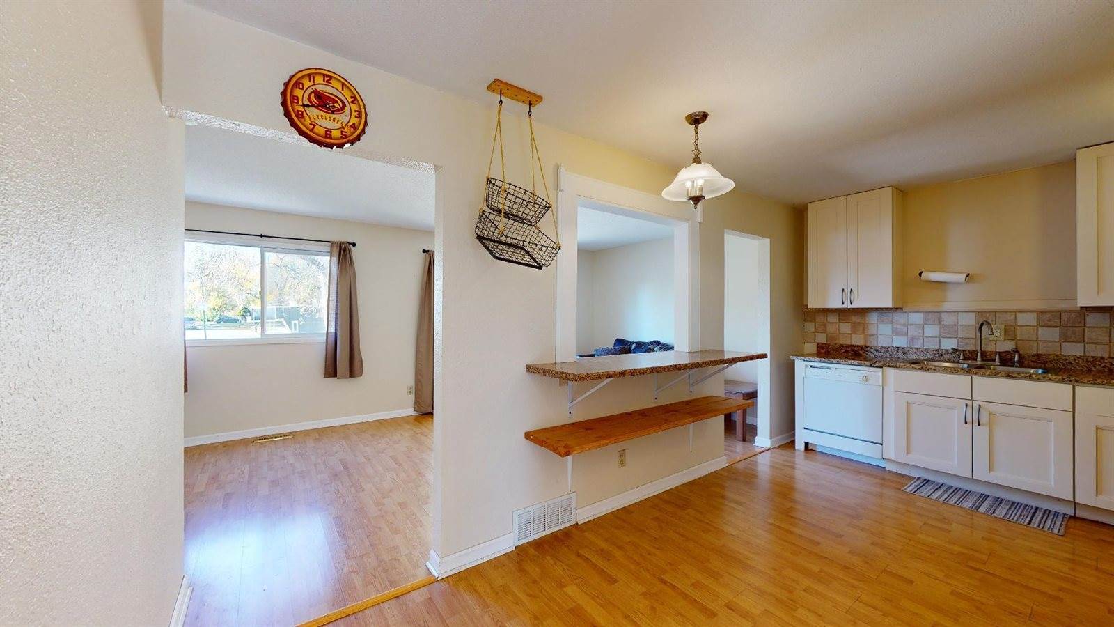 721 Meadow Place, Ames, IA 50010